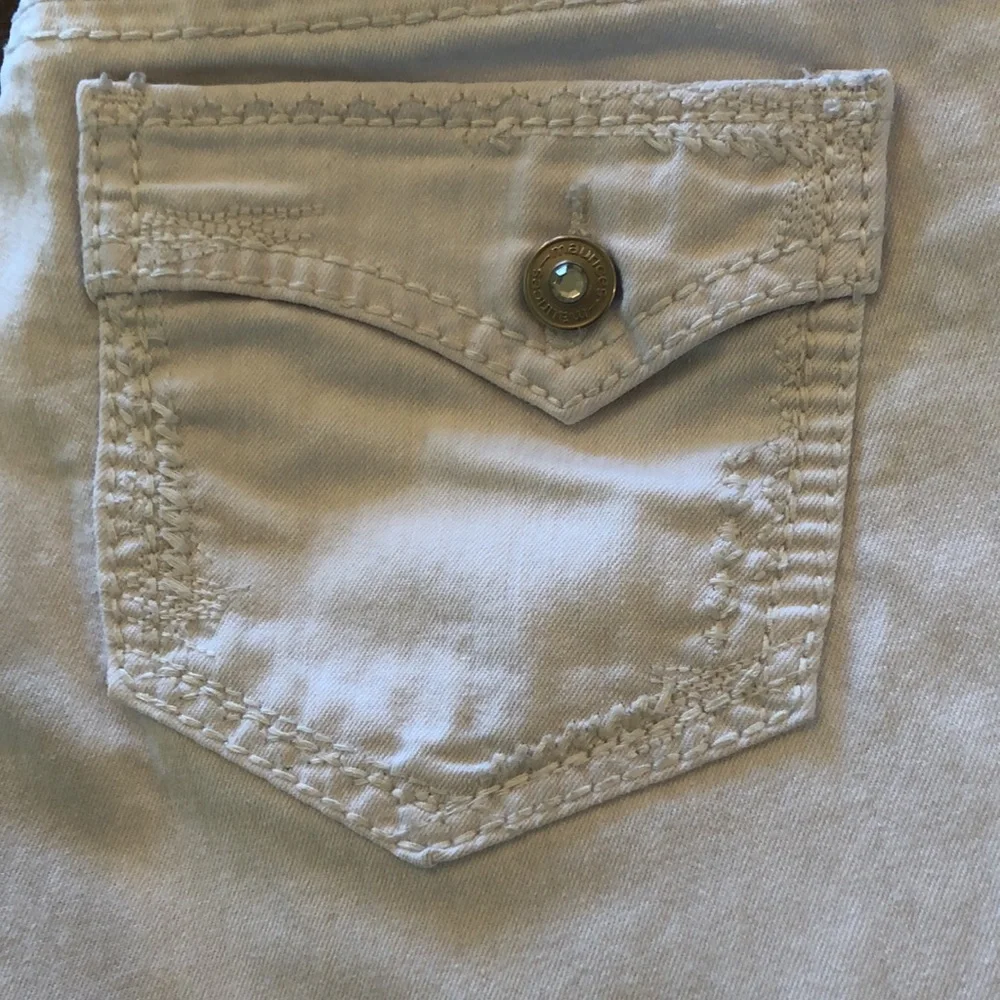 Maurice’s Capris Pants - Picture 3 of 10